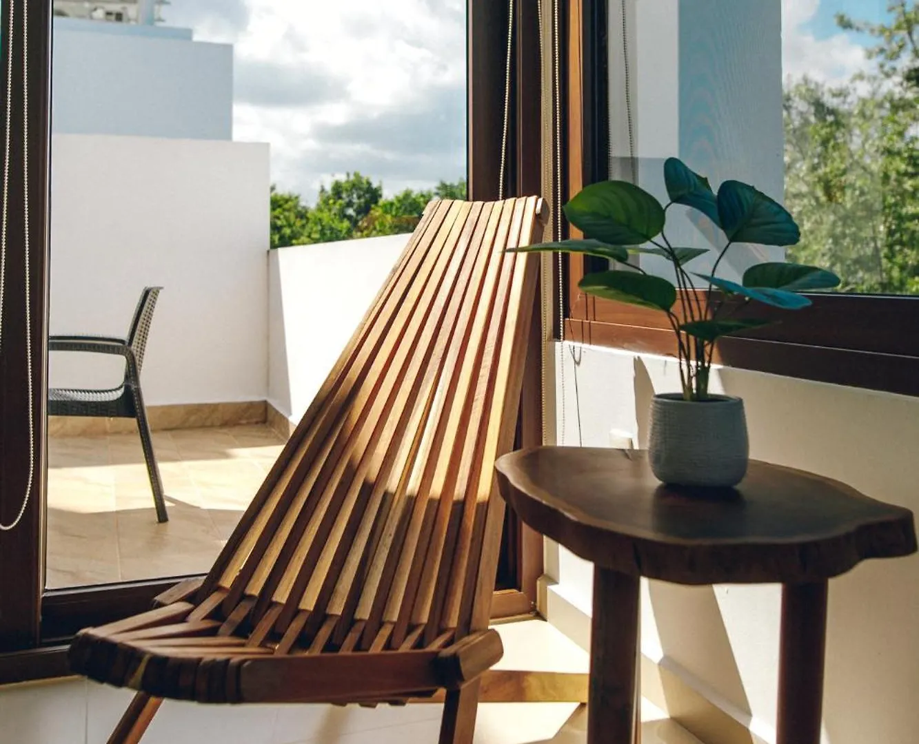 Beachside Bliss Modern 3Story Villa With Deck And Grill Akumal 0*,  Mexico